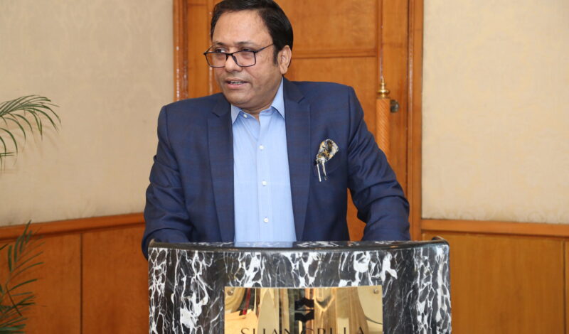 Mr. Maheshwari with Mr. Mahesh Gupta, Chairman of Kent RO Systems Ltd- 2